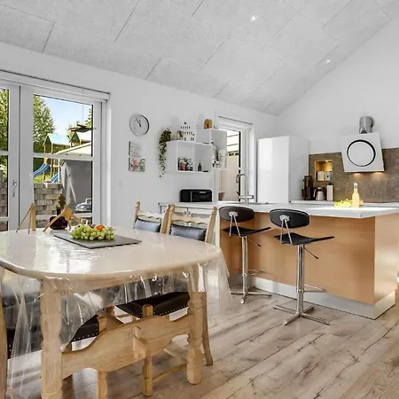 Дом отдыха Amazing In Sjlund With Wifi And 3 Bedrooms
