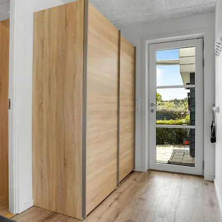 Дом отдыха Amazing In Sjlund With Wifi And 3 Bedrooms Sjolund